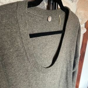 Margaret Oleary cashmere sweater XS